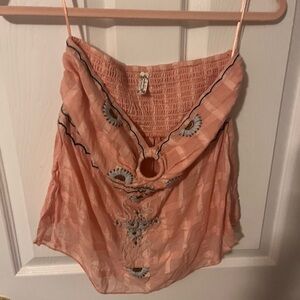 Elegant Peach Strapless Camisole with Embroidery